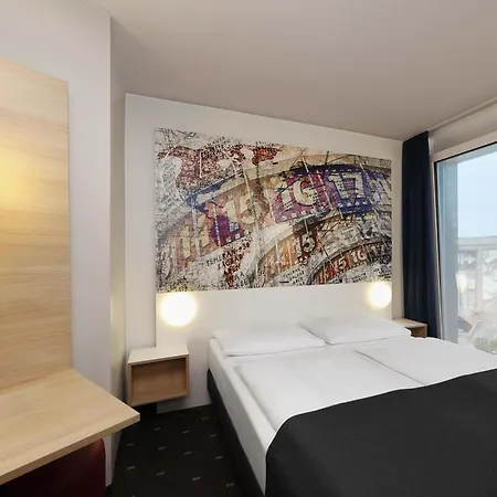 B&B Hotel Berlin Alexanderplatz-3