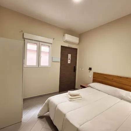 Hostal Pompeya Merida-3