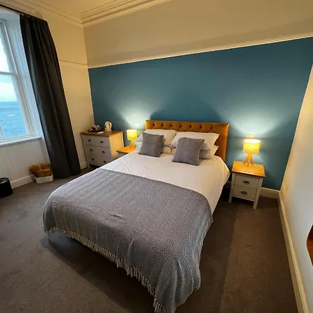 The Corrie Hotel-3