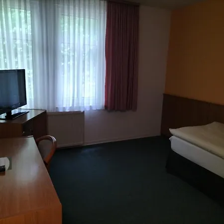 Hotel und Restaurant am Bismarckturm-2