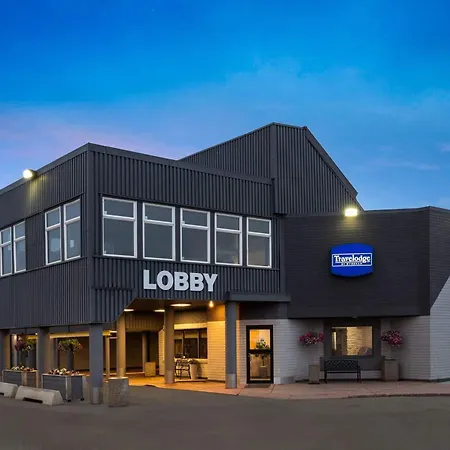 Travelodge By Wyndham Grande Prairie-2