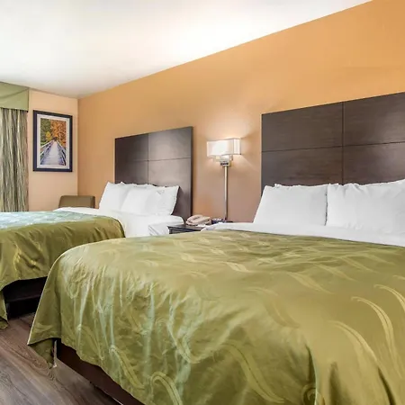 Quality Inn & Suites Brandenburg - Fort Knox-2