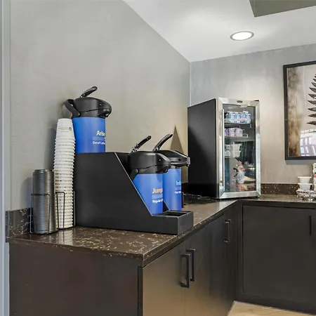 Best Western Potsdam University Park Inn-2