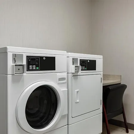Hampton Inn & Suites - Pittsburgh/Harmarville, Pa-3