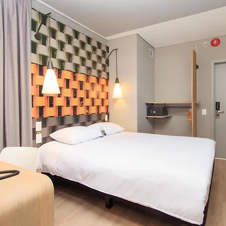 Ibis Cucuta-2