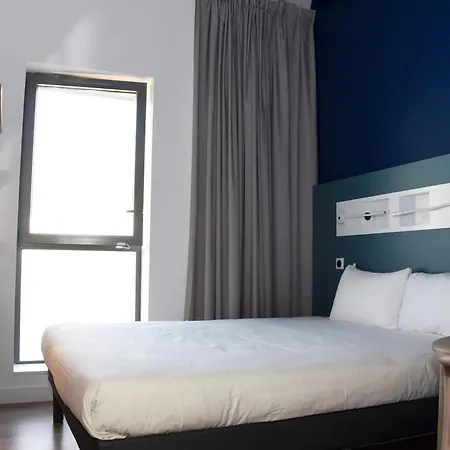 Ibis Budget Langres-2