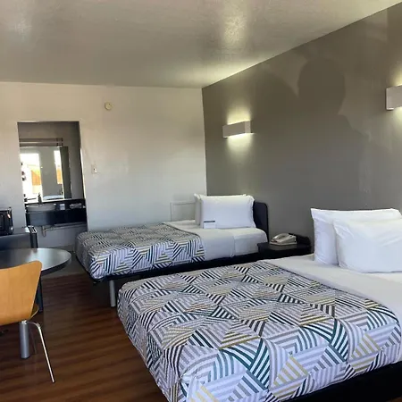 Sands Motel-3