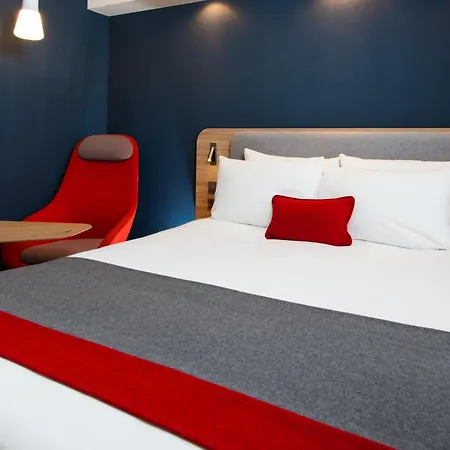 Holiday Inn Express London-Hammersmith By Ihg-3