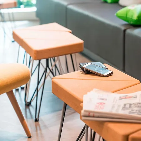 ibis Styles Nantes Centre Gare-3