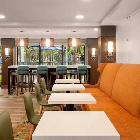 Hampton Inn Miami-Airport West-2