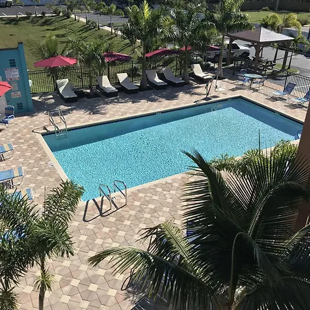 Days Inn By Wyndham Sarasota Bay-2