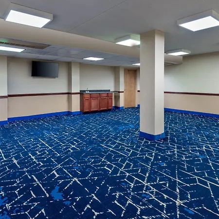 Capitol Plaza Hotel Jefferson City-3