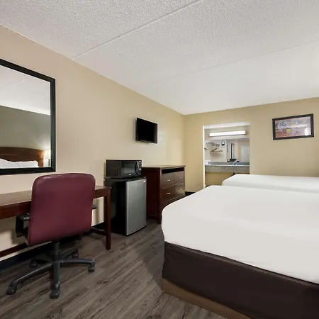 Knights Inn College Station-2