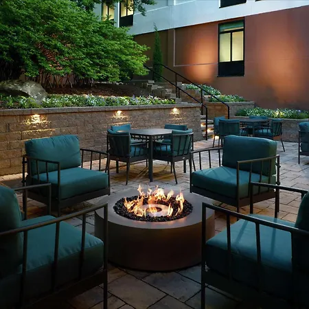 Hilton Garden Inn Atlanta-Buckhead-3