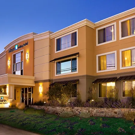 Marin Suites Hotel-3