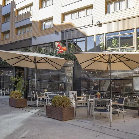 Roc Blanc Hotel&Spa-3