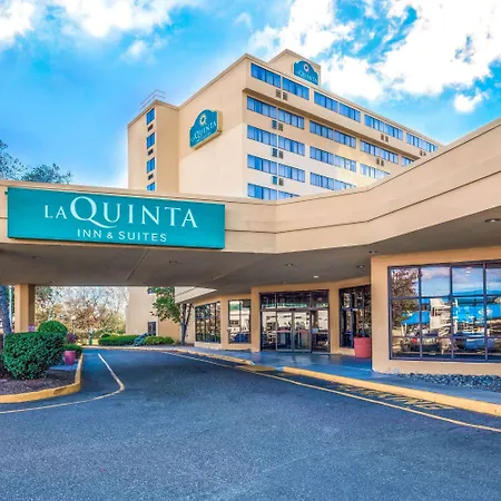 La Quinta By Wyndham Secaucus Meadowlands-2