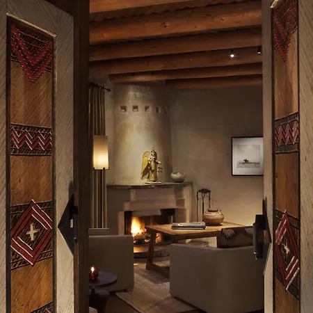 Rosewood Inn Of The Anasazi-2