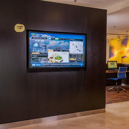 Courtyard By Marriott Richmond West-3