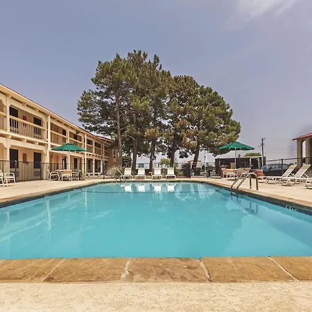 La Quinta Inn By Wyndham And Conference Center San Angelo-2