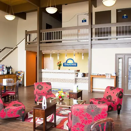Days Inn By Wyndham Klamath Falls-3