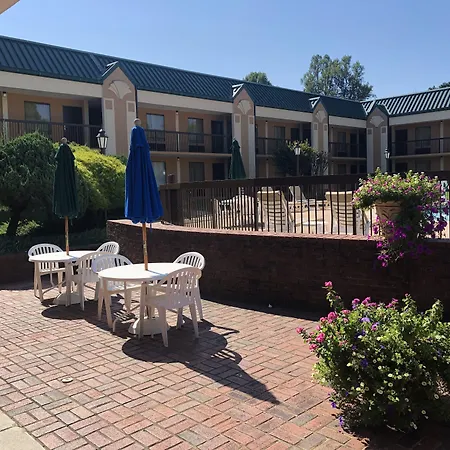 Quality Inn Morganton Southeast-2