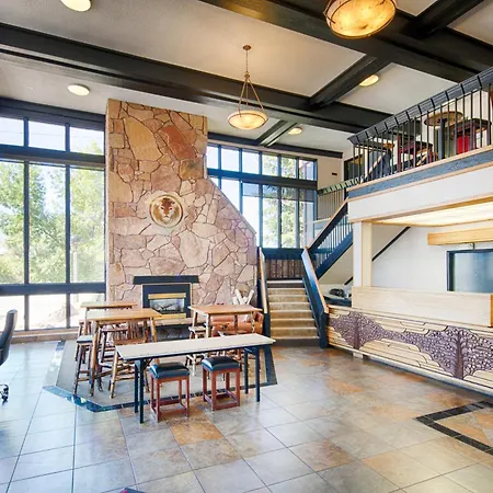Red Lion Inn & Suites Missoula-2