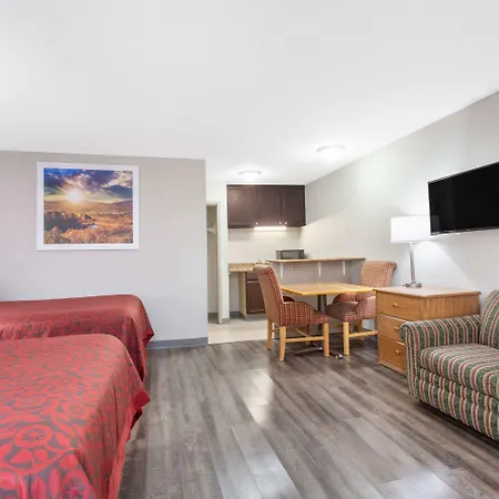 Days Inn By Wyndham Clinton - Laurens I-26-3