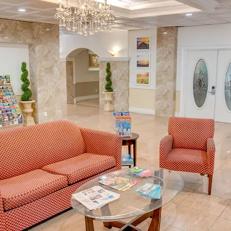 Days Inn By Wyndham St. Petersburg / Tampa Bay Area-2