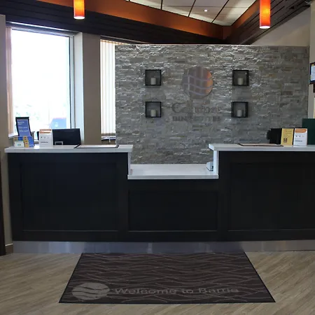 Comfort Inn & Suites Barrie - Highway 400-3