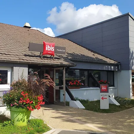 Ibis Moulins-2
