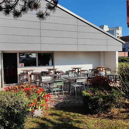 Ibis Moulins-3
