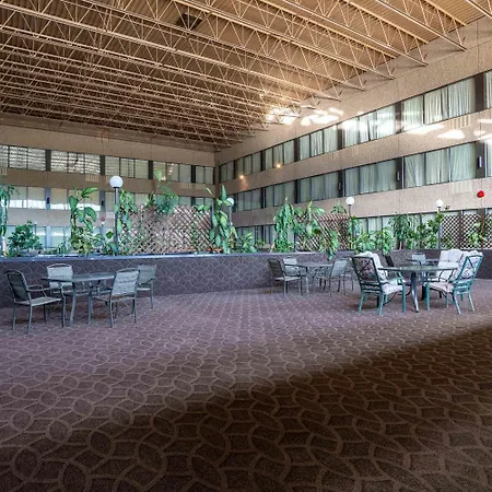 Sandman Hotel Castlegar-2