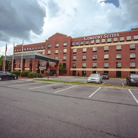 Comfort Suites Outlet Center-2
