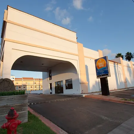 Windwater Hotel And Marina-3