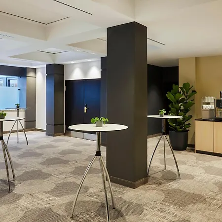 Crowne Plaza Hamburg-City Alster By Ihg-3