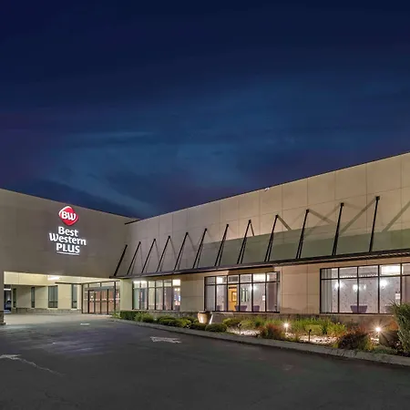 Best Western Plus Kingston Hotel And Conference Center-3