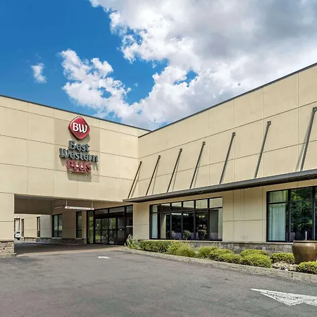 Kingston Regency Inn-2