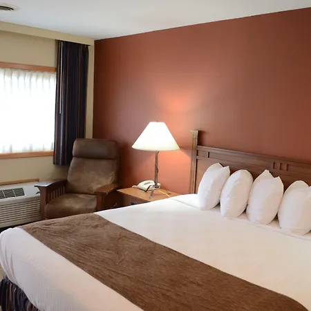 Crossroads Hotel & Event Center-3