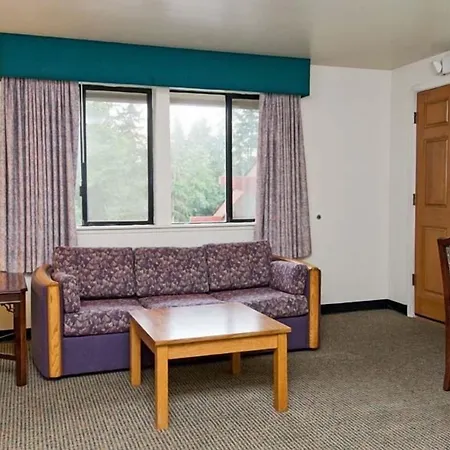 Sequim Bay Lodge-3