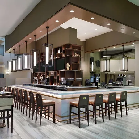 Doubletree By Hilton Hotel Newark Airport-3