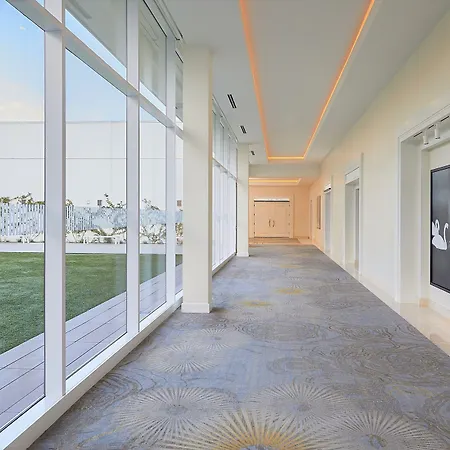 The Beverly Hilton-3