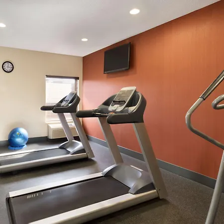 Hampton Inn Battle Creek-2
