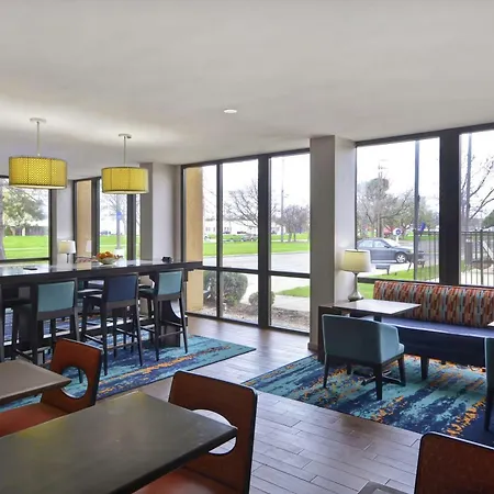 Hampton Inn Detroit Madison Heights South Troy-2