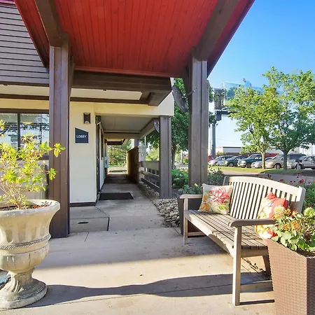 Red Roof Inn Canton-3