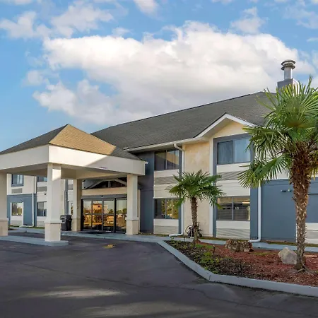 Comfort Inn & Suites - Near Robins Air Force Base Main Gate-2