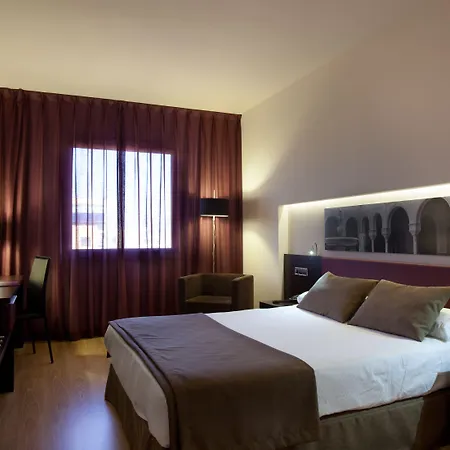 Only You Hotel Sevilla-3