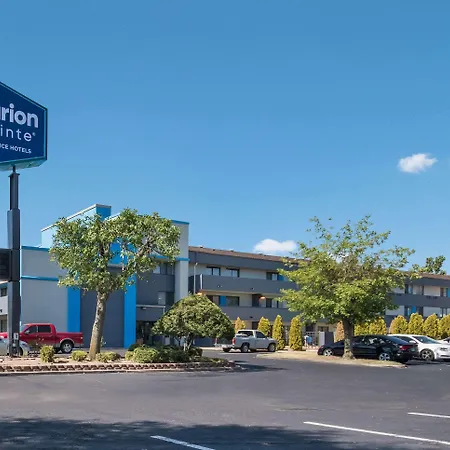 Clarion Pointe Okc Airport-2