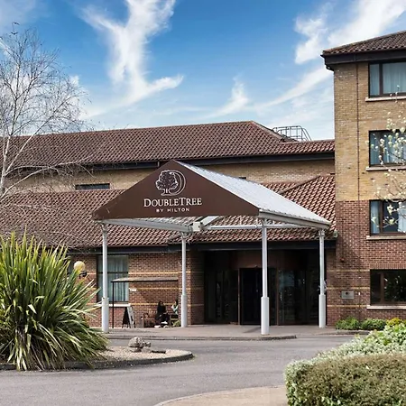 Doubletree By Hilton Swindon Hotel-2
