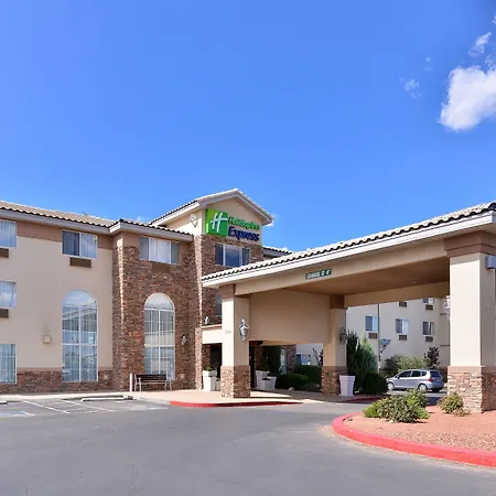 Holiday Inn Express & Suites Farmington Bloomfield By Ihg-3